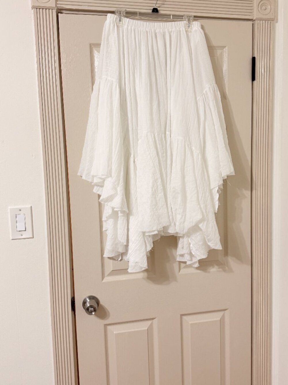 Sweet Generis Asymmetrical Raw Edge Ruched Uneven Hemline White Skirt sz L - Picture 5 of 10